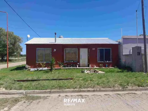 CASA + GALPON - TALLER CON FOSA