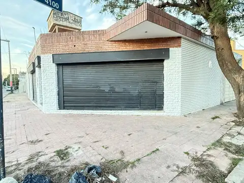Carlos Gervasoni 2400