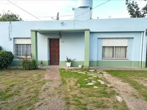 Venta casa 4 amb en Ituzaingo con jardin