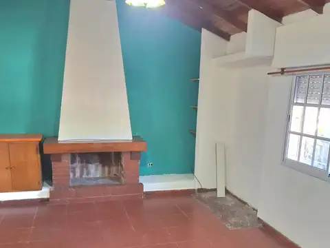 Depto Tipo Casa en Alquiler de 2 ambientes
