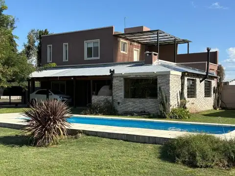 Casa  quinta en venta APTA CRÉDITO 
