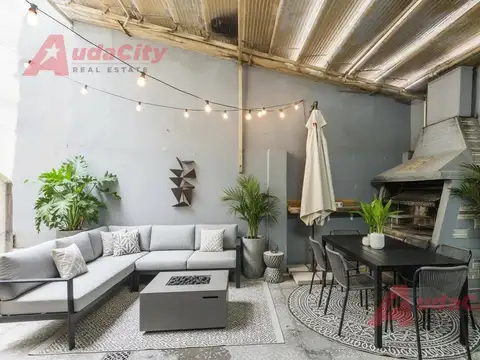 Depto Tipo Casa en Venta 50 años