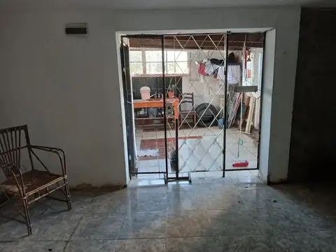 Depto Tipo Casa 4 ambientes con 1 baño