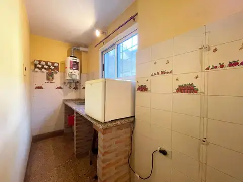 Venta casa 6 amb patio galpón cochera Villa Raffo