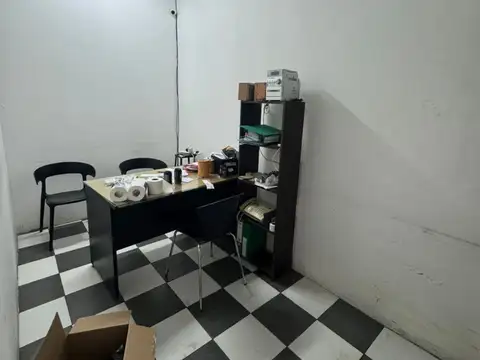 Local en Alquiler en Centro, $ 650.000