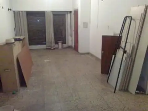 Local en Alquiler en Barracas, $ 600.000