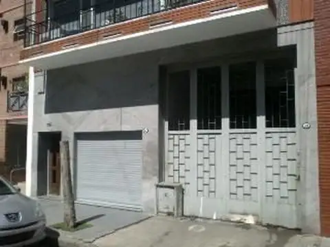 Local en Alquiler Via Pública