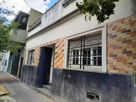 VENTA CASA 5 AMBIENTES URQUIZA APTO CREDITO