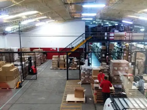 Galpon en Venta en Villa Ortuzar, USD 2.000.000