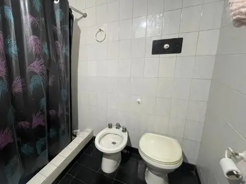 Depto Tipo Casa en Venta 50 años