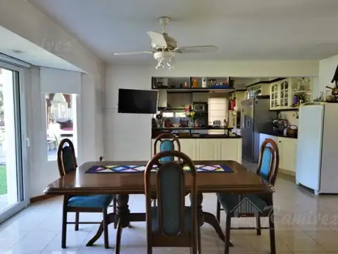 Casa en Venta en Countries y Barrios Cerrados en Moreno, USD 440.000
