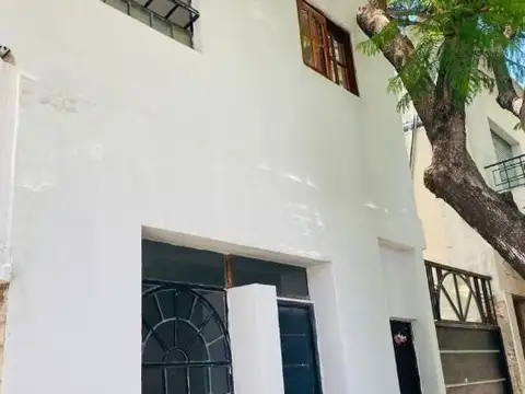 Gualeguaychú 300 Floresta PH 2amb y medio U$115.000