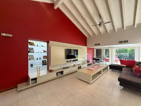 Casa en Venta de 4 dormitorios