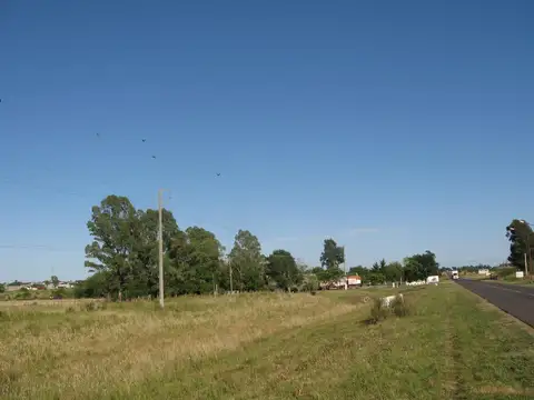 Ruta 20 casi Acceso a Urdinarrain