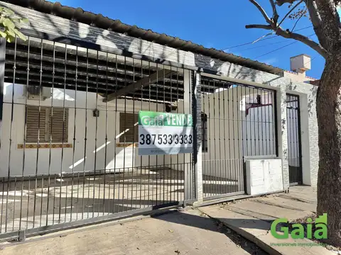 CASA EN BARRIO HUAICO