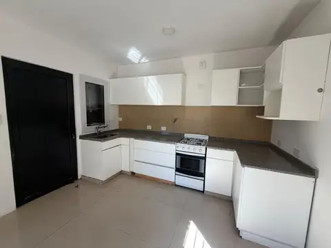 Depto Tipo Casa en Venta de 3 dormitorios