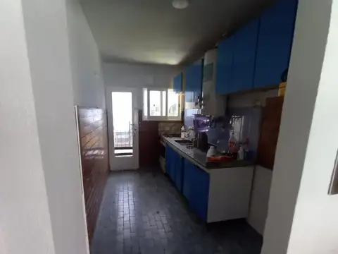 Depto Tipo Casa en Venta con 1 cocheras