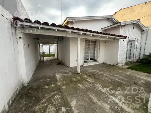 Casa en Burzaco
