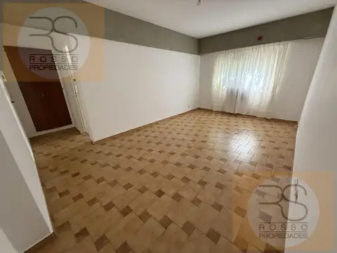 Departamento 3 Ambientes con Cochera en Venta - Ramos Mejia