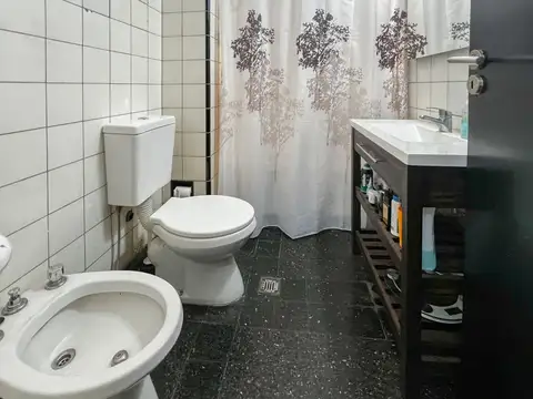 Depto Tipo Casa en Venta 56 años