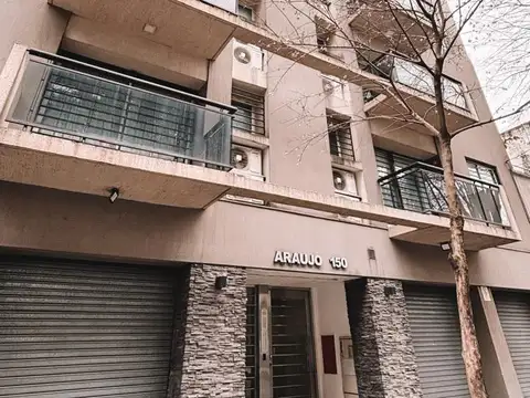 DOS AMBIENTES EN ALQUILER AL FTE VISTA BOULEVARD, SUITTE Y TOILETTE