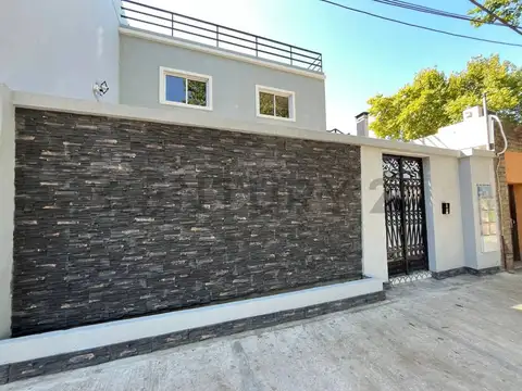 VENTA DEPARTAMENTO 2 AMBIENTES EN VILLA LYNCH CON TERRAZA PROPIA