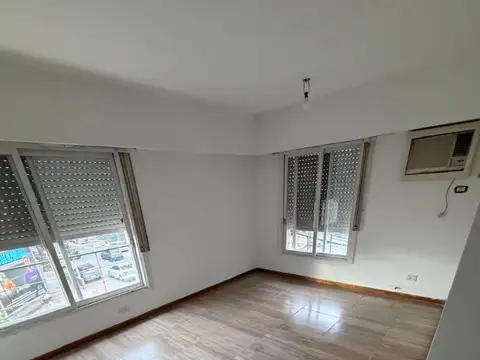Departamento de 2 dormitorios en ALQUILER - Zeballos 2305