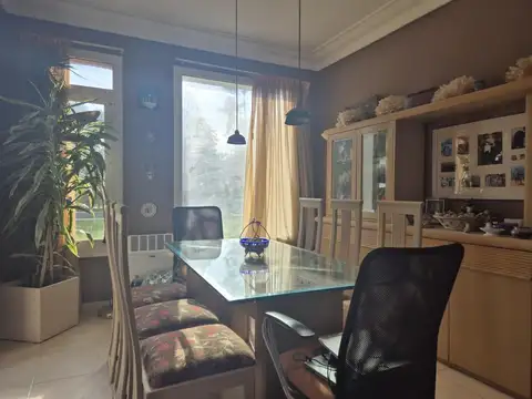 Oportunidad! Casa en  Venta en Lote Central en Santa Bárbara