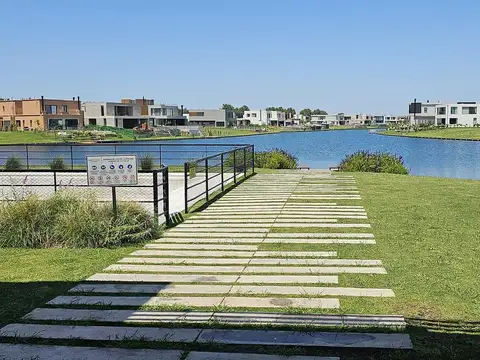 Casa en Venta en Nordelta Carpinchos, USD 740.000