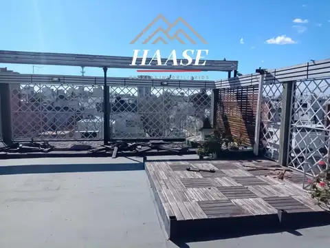 Oportunidad en Villa del Parque- Amplio salón 650m2, 