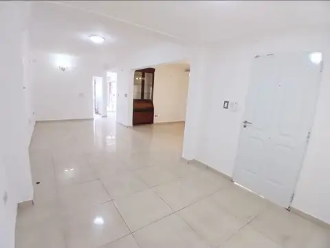 Casa en Alquiler de 3 dormitorios