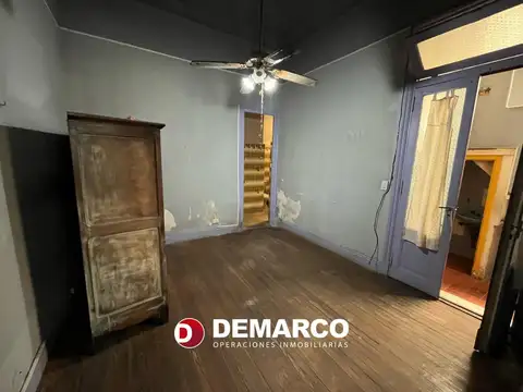 Depto Tipo Casa 3 ambientes con 2 baños