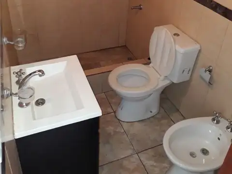 PH 2 AMBIENTES FRENTE ESCUCHA OFERTA