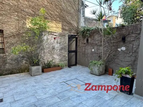 Depto Tipo Casa en Venta de 3 ambientes