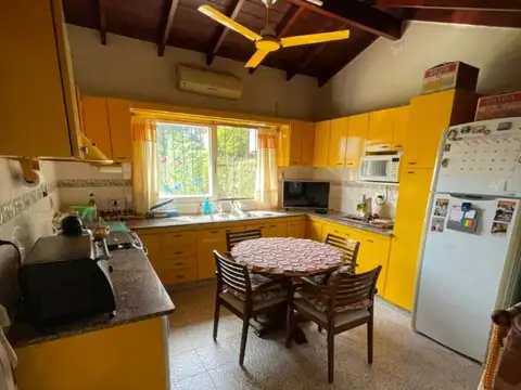 Casa en Venta en Banfield, USD 220.000
