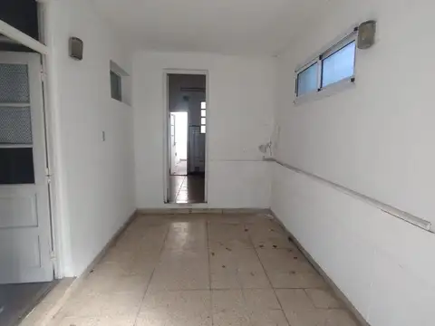 3 entre 66 y 67 1600