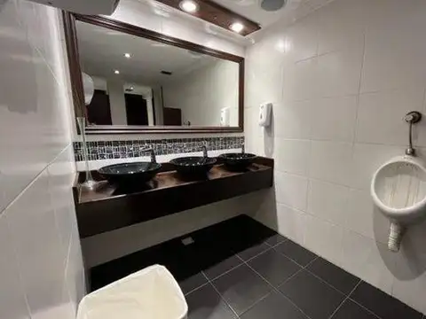 Local en Venta en Temperley, USD 355.000