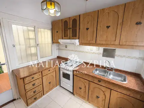 Depto Tipo Casa en Venta con 1 cocheras