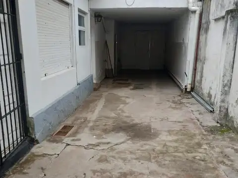 Depto Tipo Casa 3 ambientes con 2 baños