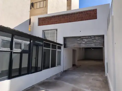 Galpon en Alquiler en Villa Devoto, USD 4.300