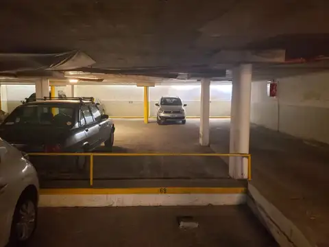 Cochera en Venta en Monserrat, CABA