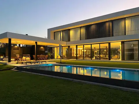 Casa  en Venta en El Yacht, Nordelta, Tigre