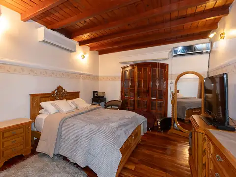 Casa en Venta en Mataderos, USD 450.000
