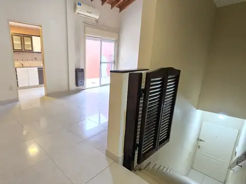Depto Tipo Casa en Venta en Monte Castro, USD 129.000