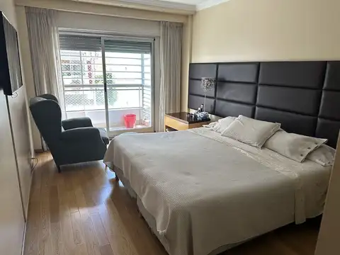 Departamento en Venta de 5 ambientes