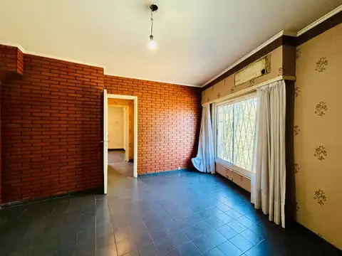 VENTA DEPARTAMENTO 3 AMB  VERSALLES - APTO CREDITO