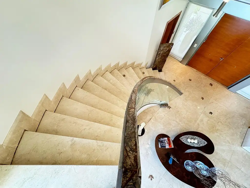 Espectacular casa - Abril Club de Campo - Foto 38