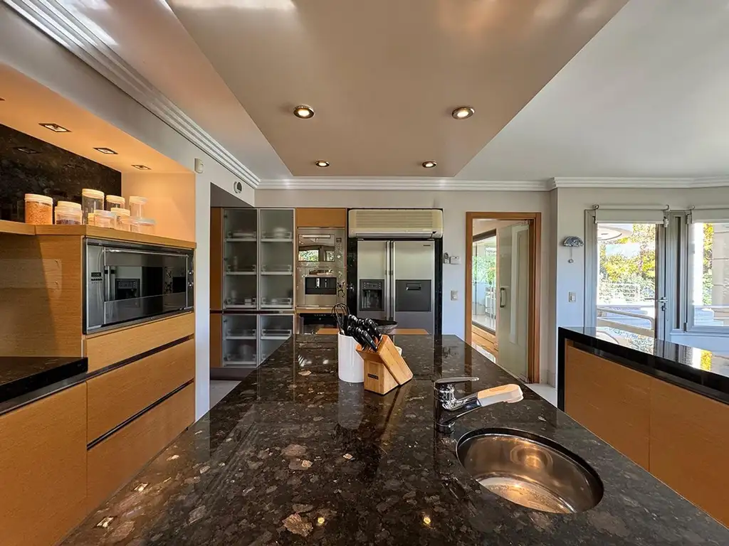 Casa en Venta - Abril Club De Campo