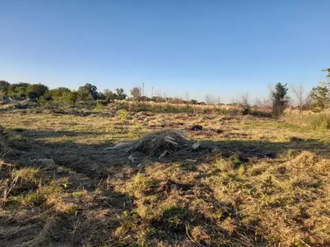 Terreno en Venta 77  mts Frente