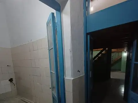 Local en Venta 70 años